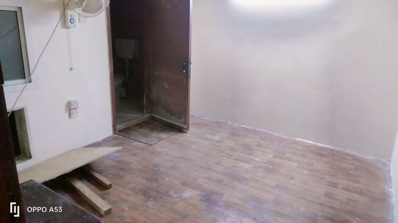 Salmaniya, Apartments, Flats, Houses & Villas, BHD 140/month,  2 Bedroom 1 Bathroom Flat For Rent In Salmaniya ( All Inclusive Ewa)