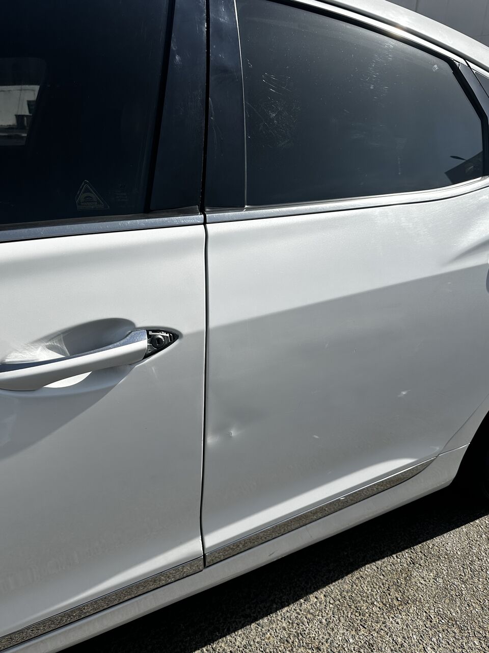 Makati City, Vehicle Lease Transfer, Sr 30000,  Hyundai Azera 2013