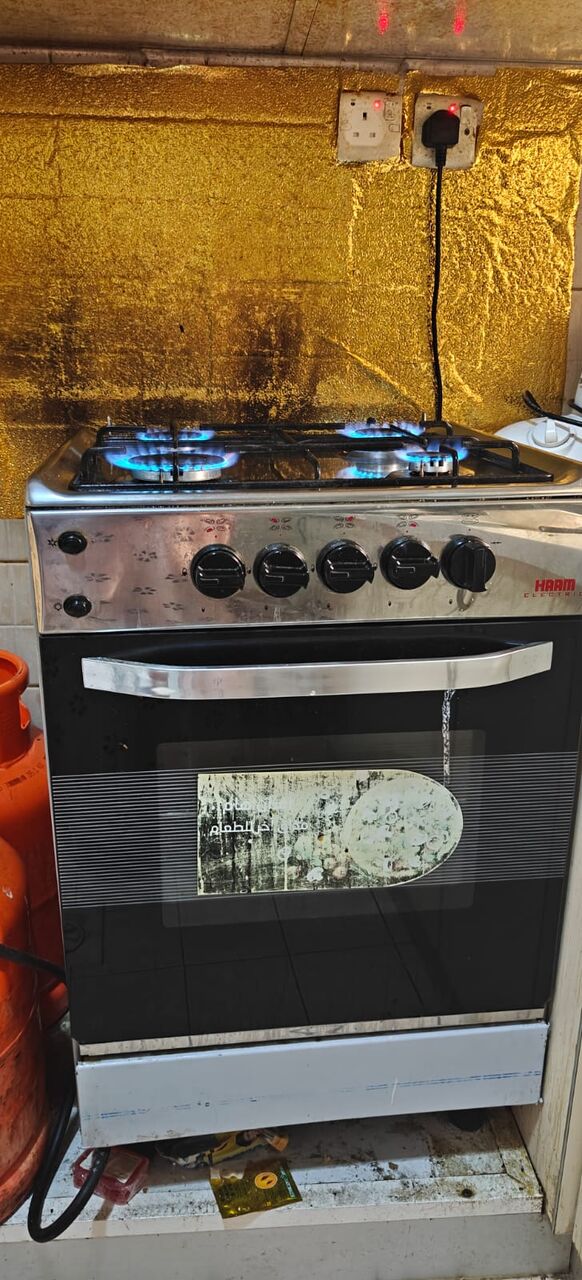 Al Rawdah, Appliances, SAR 400,  Excellent Condition 4 Burner Stove
