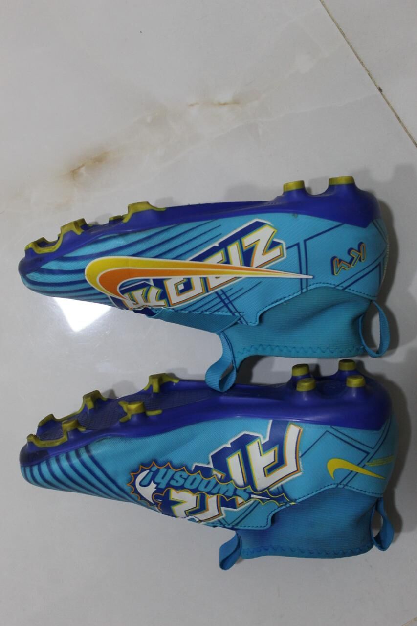 Riyadh, Clothing & Accessories, SAR 200,  Nike Mercurial X Air Zoom Football Shoe Size UK-5 EUR-38 24cm BR-36 CN-240