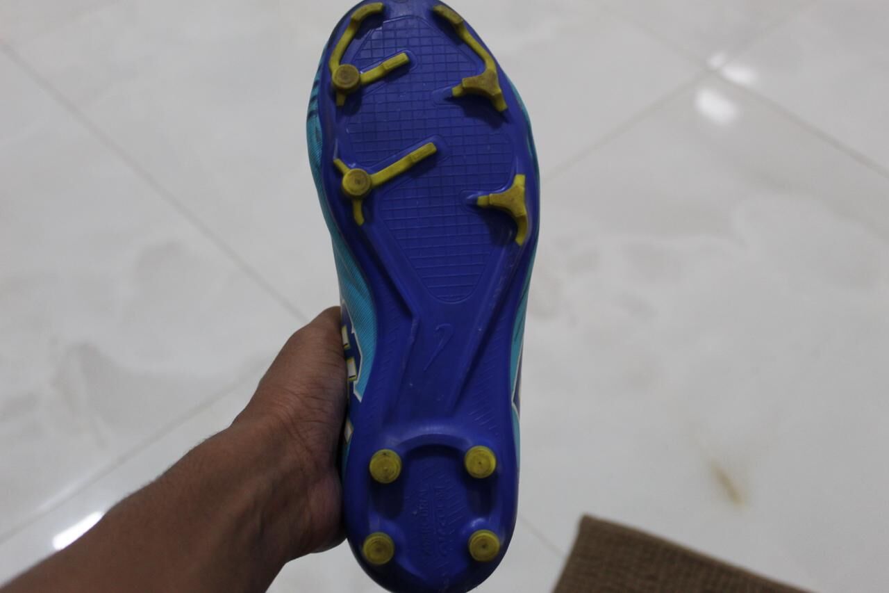 Riyadh, Clothing & Accessories, SAR 200,  Nike Mercurial X Air Zoom Football Shoe Size UK-5 EUR-38 24cm BR-36 CN-240