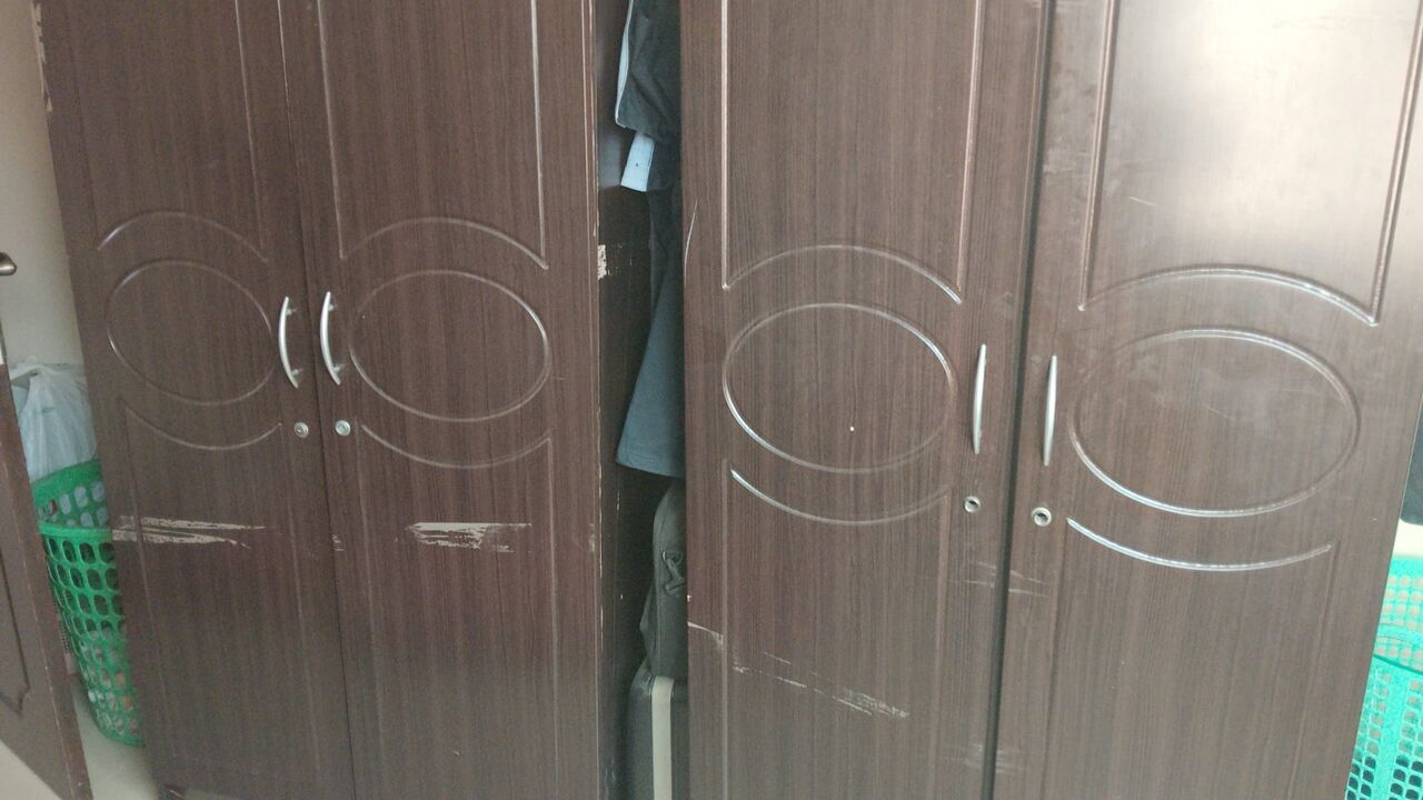 Umm Al Hassam, Furniture, BHD 50,  Furniture And Electronic Appliances (negotiable)