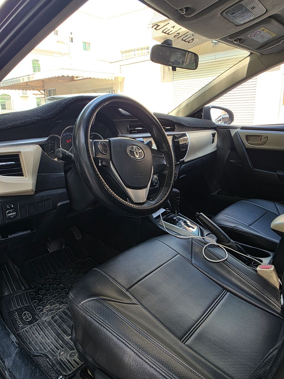 Manama, Vehicles, Cars & Trucks , BHD 3300,  Toyota Corolla,  2014,  Automatic,  150000 KM,    2.0