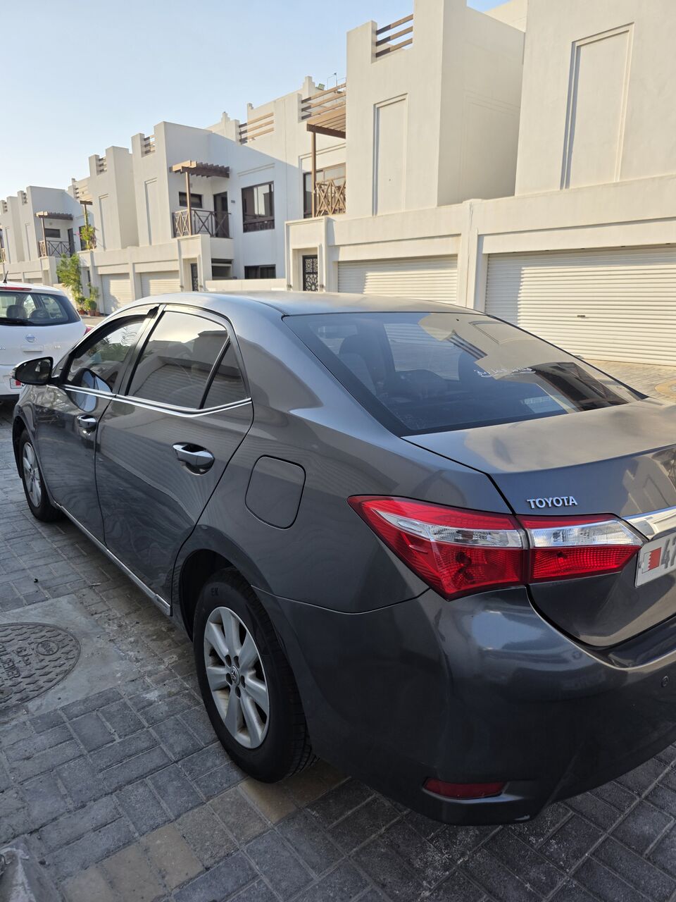 Manama, Vehicles, Cars & Trucks , BHD 3300,  Toyota Corolla,  2014,  Automatic,  150000 KM,    2.0