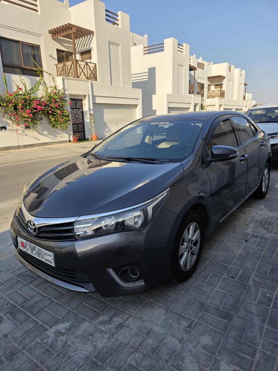 Manama, Vehicles, Cars & Trucks , BHD 3300,  Toyota Corolla,  2014,  Automatic,  150000 KM,    2.0