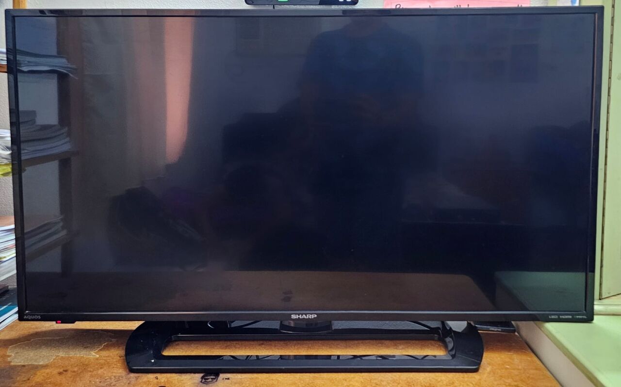Umm Al Hassam, Electronics, BHD 30,  SharpTV 40