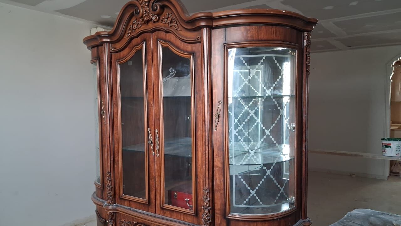 Riyadh, Furniture, SAR 2000,  Dinining Table For Sale + TV Trolley
