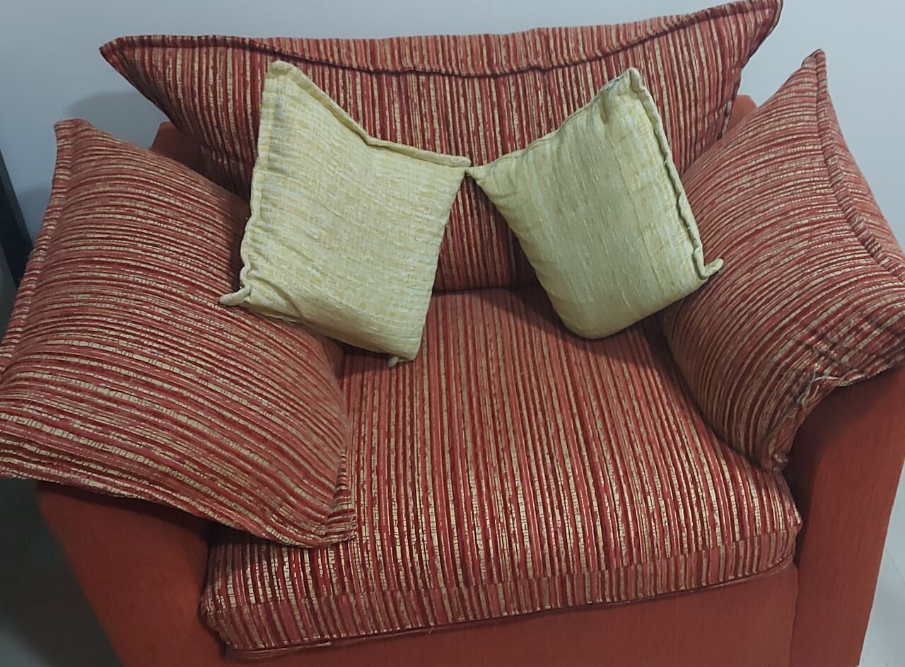 Khobar, Furniture, SAR 225,  7 Seater Sofa Set (3-2-1-1) For Sale