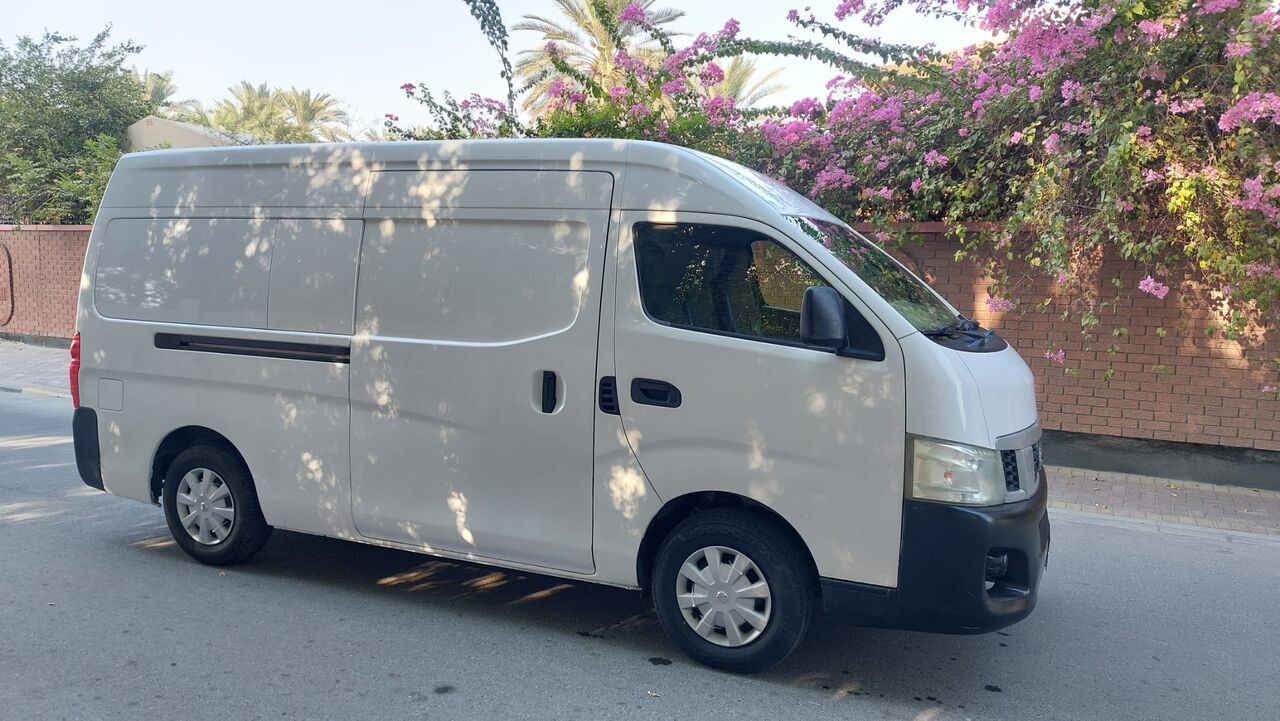 Manama, Vehicles, Cars & Trucks , BHD 3600,  Nissan NV3500 UrVan Bus Cargo Van High Roof Well Mantaine,  2015,  Manual,  200000 KM,