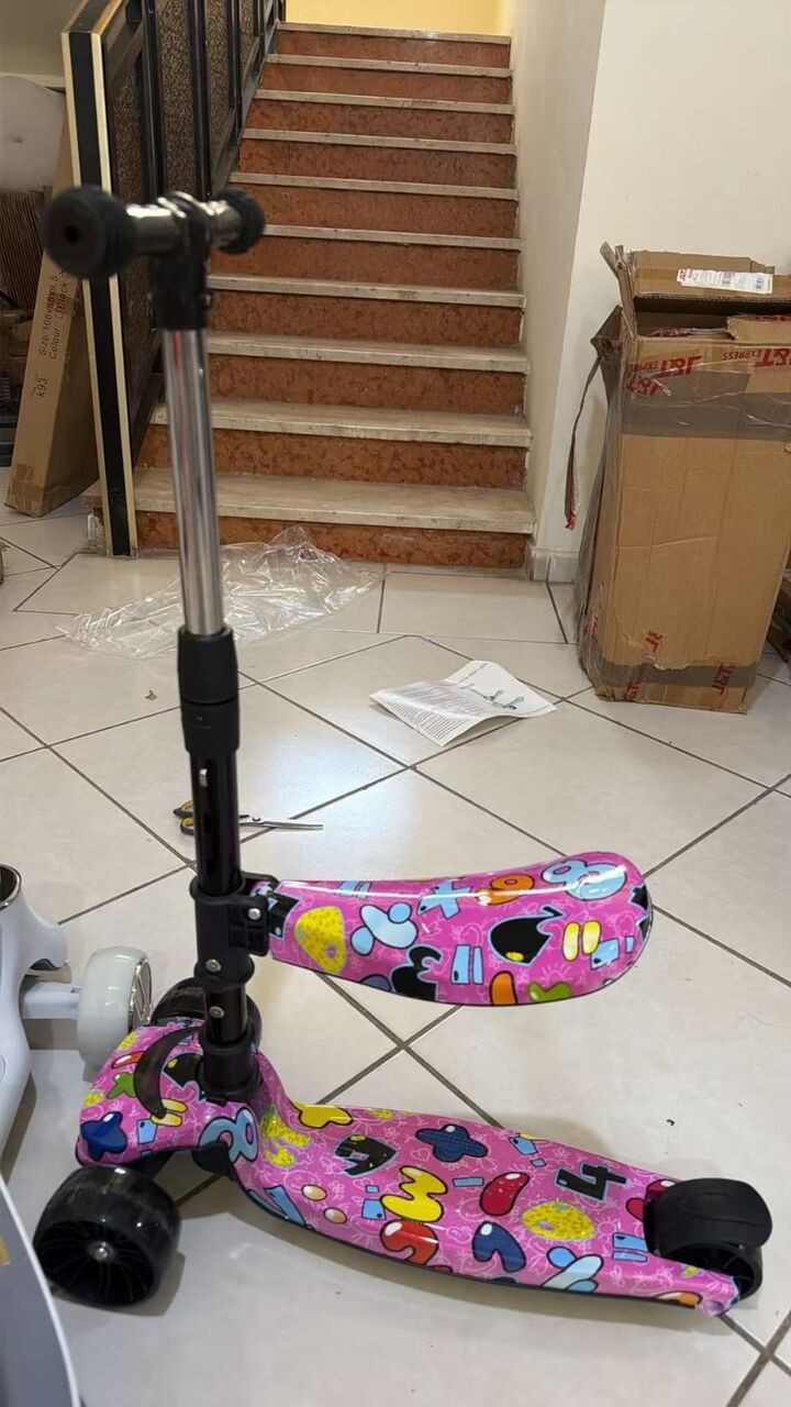 Riyadh, Baby & Kid Stuff, SAR 80,  Kids Scooter With Seat, Condition: New,  For Kids