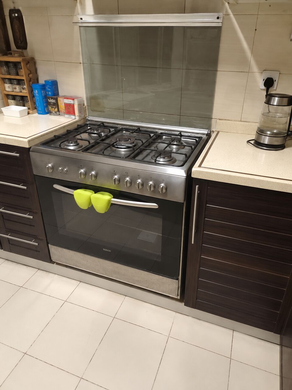 Naseem, Appliances, SAR 750,  Bosch 90cm 5-Burner Gas Cooker & Oven For Sale | Good Condition