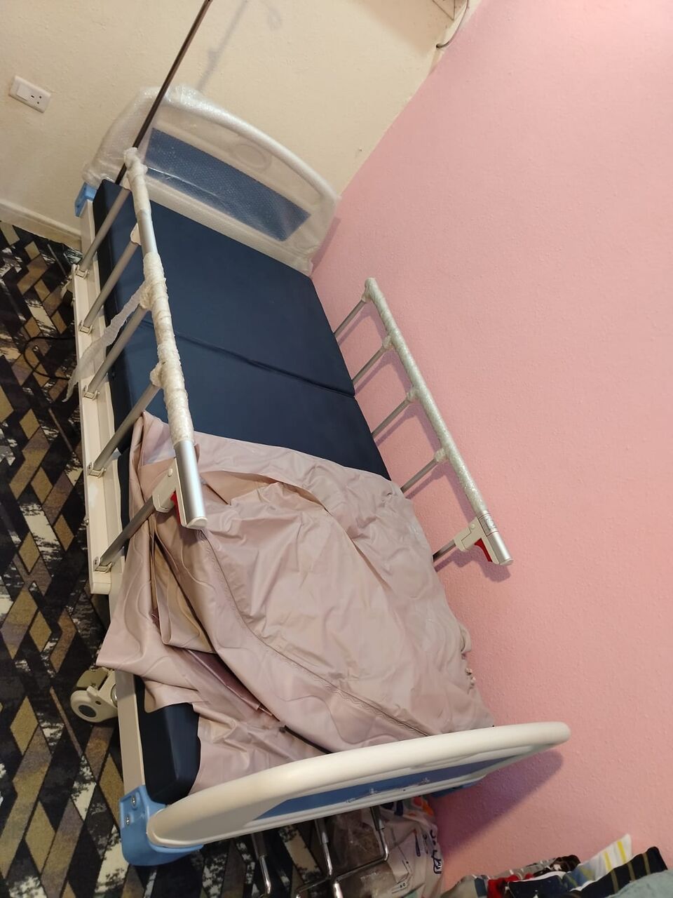 Jeddah, Heavy Equipment, SAR 1300,  Sale Bed Medical