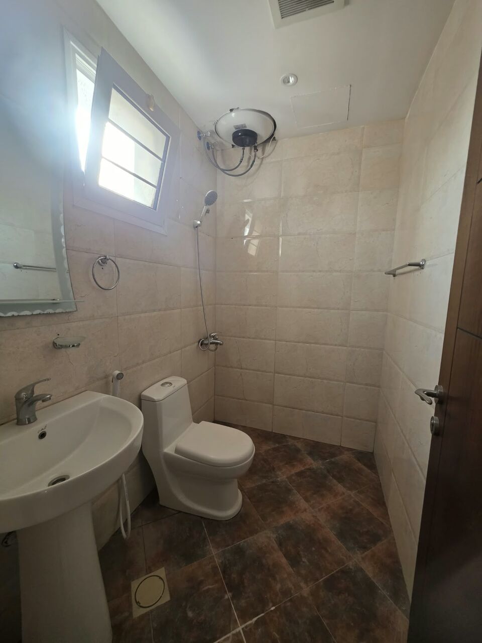 Khobar, Apartments, Flats, Houses & Villas, SAR 23600/year,  2 BR,  Consists Of:- 2 Bedrooms, A Living Room ,  2bathrooms, And A Kitchen,   Second Floor   Not