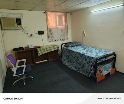 Al Bawadi, Rooms for Rent, SAR 700/month,  Furnished Room With Common Bath And Common Kitchen In A Two Rooms Flat - Top Floor
