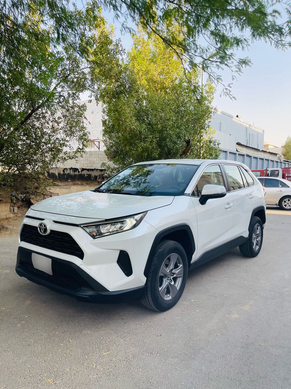 Al Malaz, Vehicles, Cars & Trucks , SAR 79000,  Toyota RAV4,  2023,  Automatic,  64000 KM,    Mode 4x2 , Single Owner.
