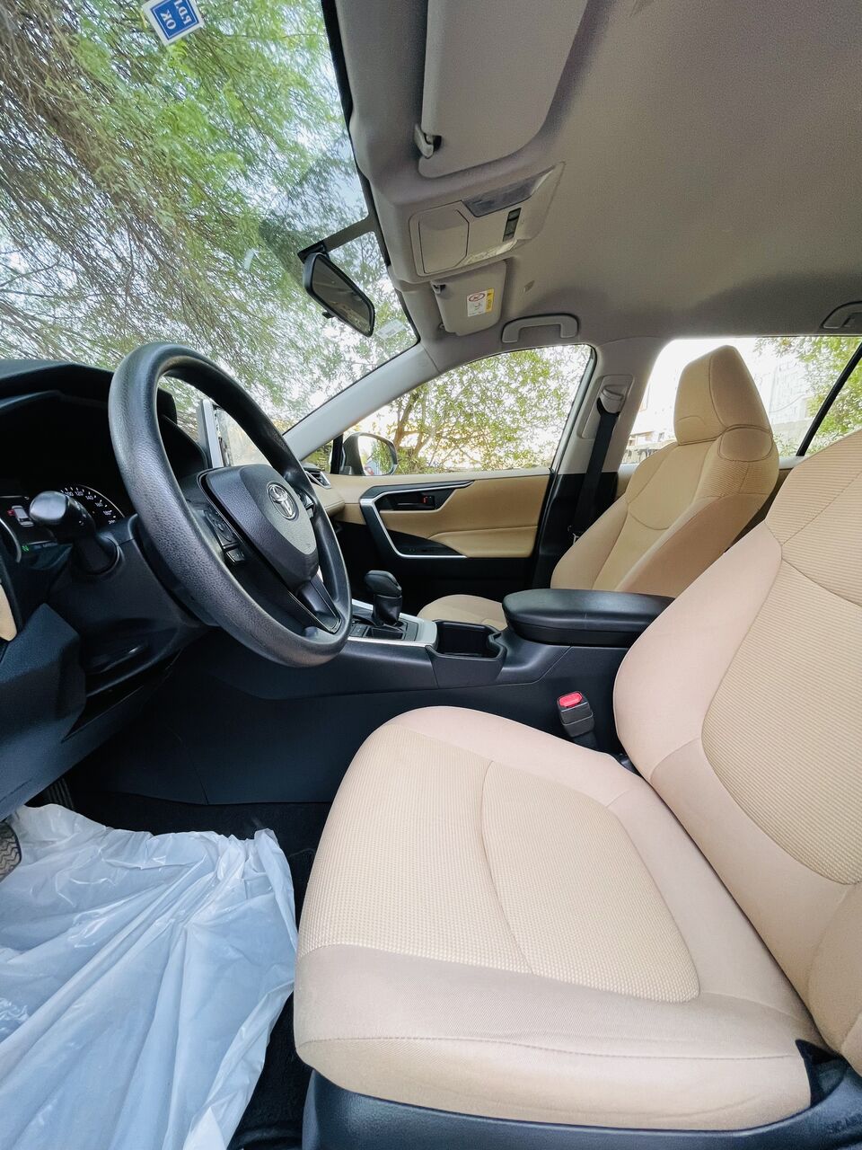 Al Malaz, Vehicles, Cars & Trucks , SAR 79000,  Toyota RAV4,  2023,  Automatic,  64000 KM,    Mode 4x2 , Single Owner.