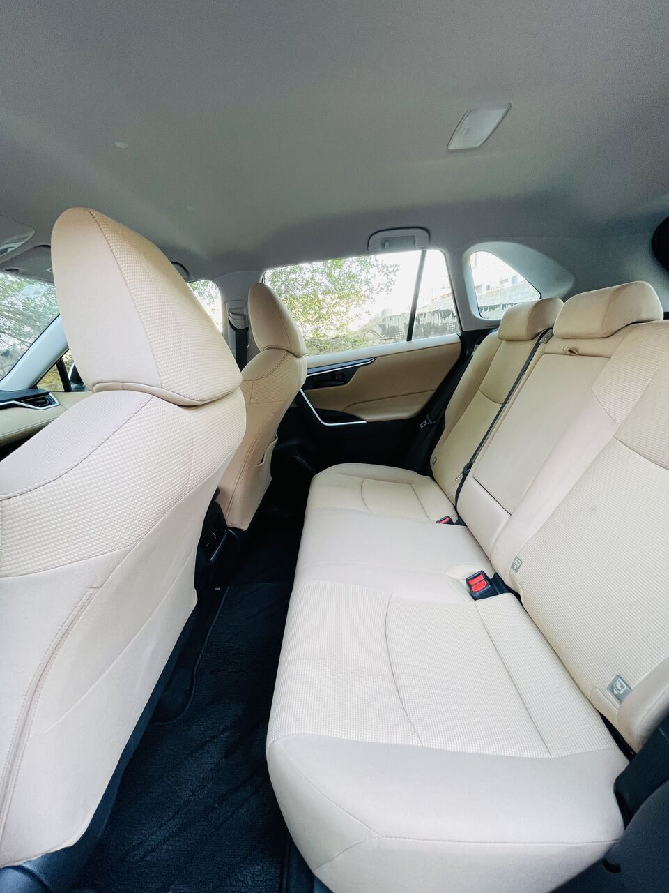Al Malaz, Vehicles, Cars & Trucks , SAR 79000,  Toyota RAV4,  2023,  Automatic,  64000 KM,    Mode 4x2 , Single Owner.