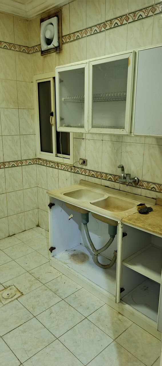 Jeddah, Rooms for Rent, SAR 700/month,  Separate Room For Rent