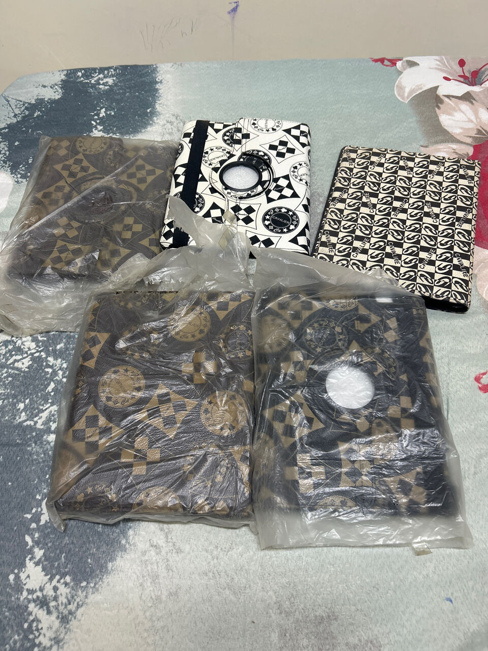 Riyadh, Tablet Computers, SAR 50,  Tablet Cover