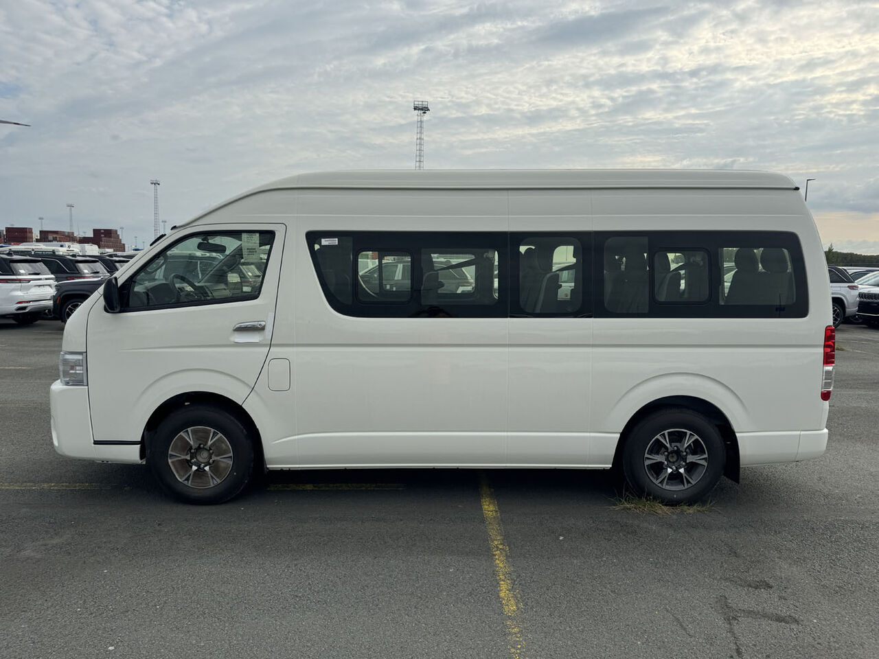 Jeddah, Items Wanted, 🚍 Vehicles Wanted: Toyota Coaster 2023 & Toyota Hiace Passenger 2024
