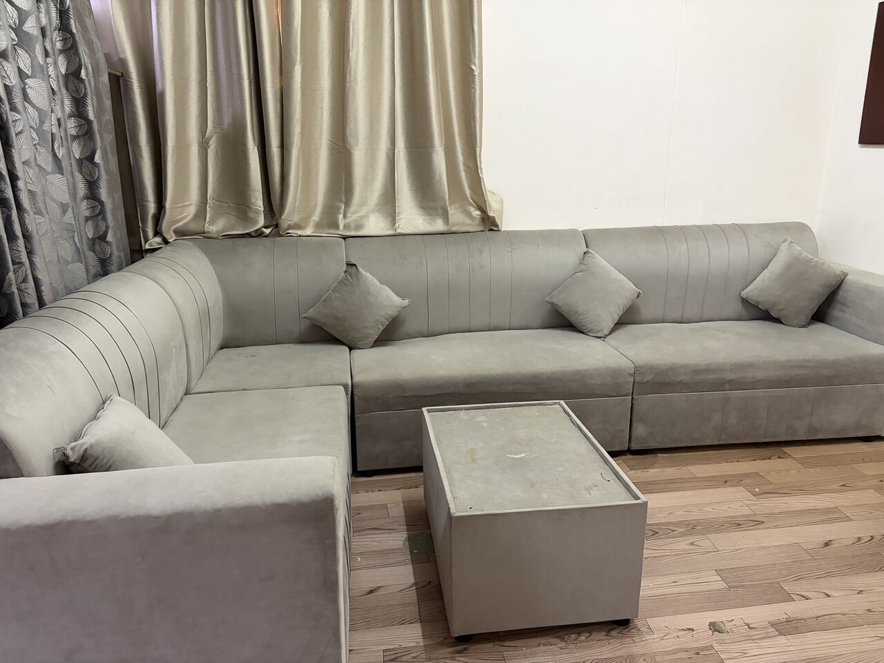 East Riffa, Furniture, BHD 30,  Furniture In Good Condition