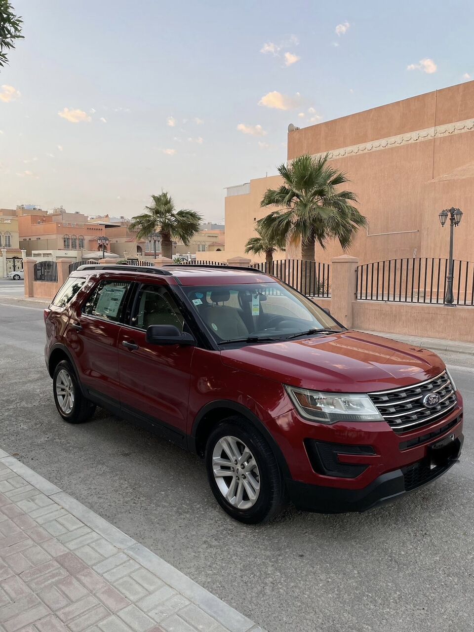 Al Badiah, Vehicles, Cars & Trucks , SAR 59000,  Ford Explorer,  2017,  Automatic,  103000 KM,    Saudi Spec Very Low Mileage
