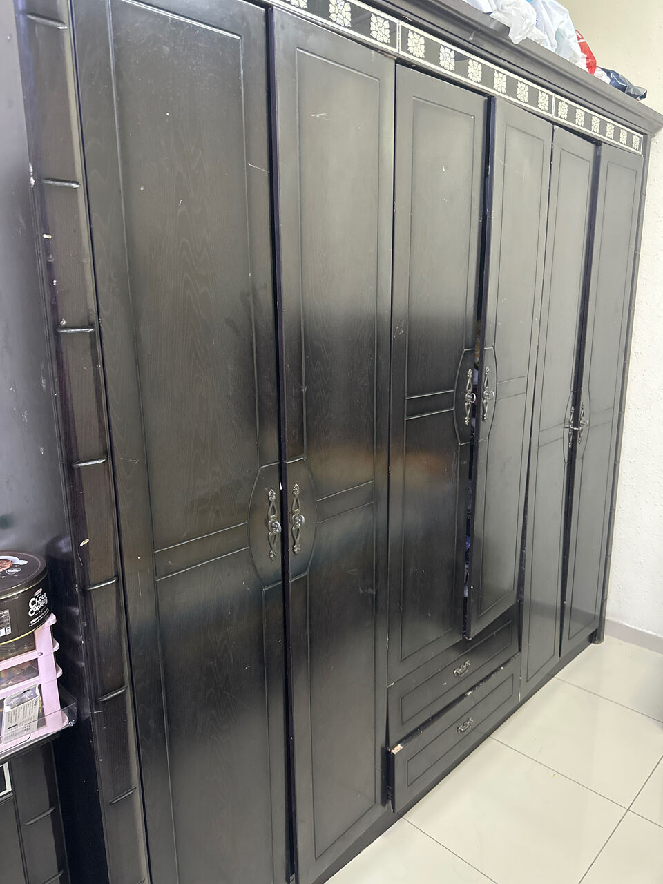 Al Khobar Al Shamalia, Furniture, SAR 600,  Bed Set With 6 Door Wardrobe And Dressing Table