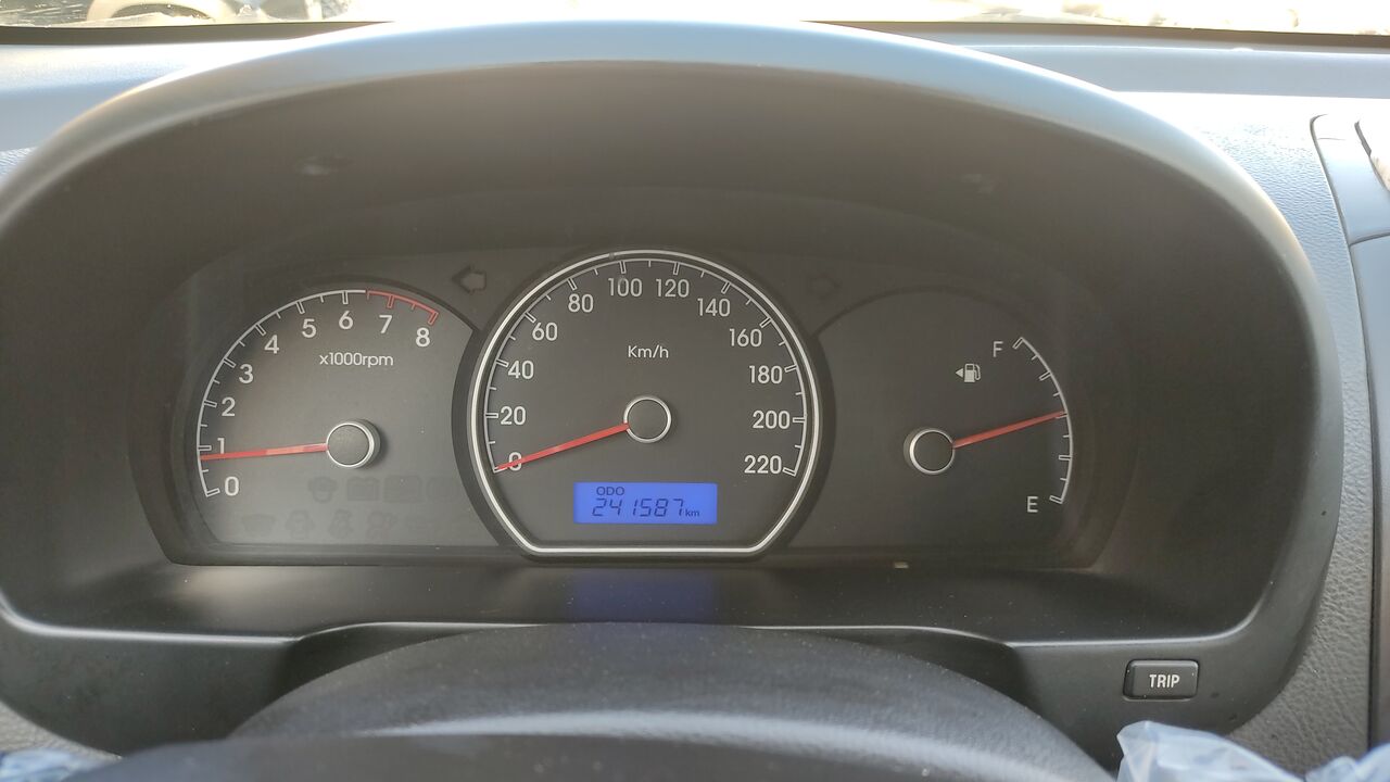 Al Sharafeyah, Vehicles, Cars & Trucks , SAR 22000,  Hyundai Elantra,  2011,  Manual,  241000 KM,  For Sale
