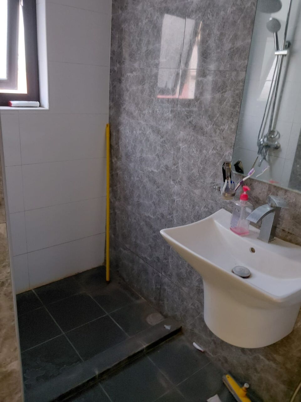 Riffa, Apartments, Flats, Houses & Villas, BHD 150/month,  Studio,  70 Sq. Meter,  Studio Flat For Rent With EWA | With AC