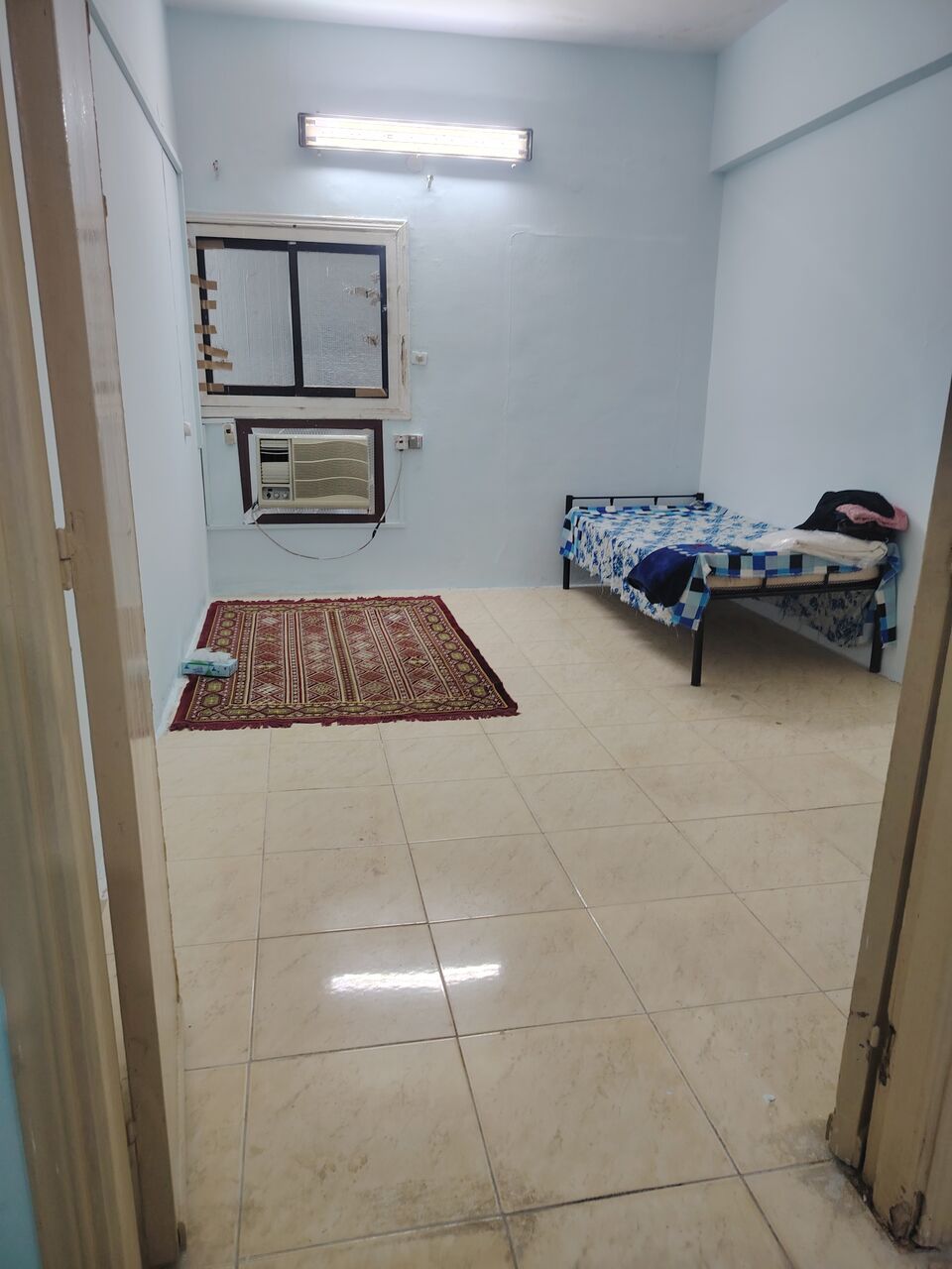 Hara, Roommates, SAR 1100/month,  Semi Furnished,1 Room Set For Single Occupancy.