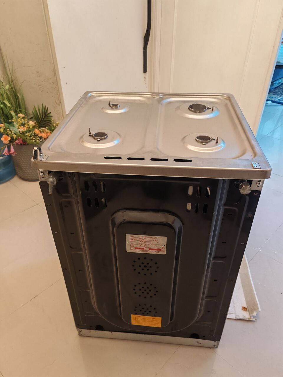 Jeddah, Appliances, FOR SALE &ndash; BRAND NEW 4-BURNER GAS COOKER