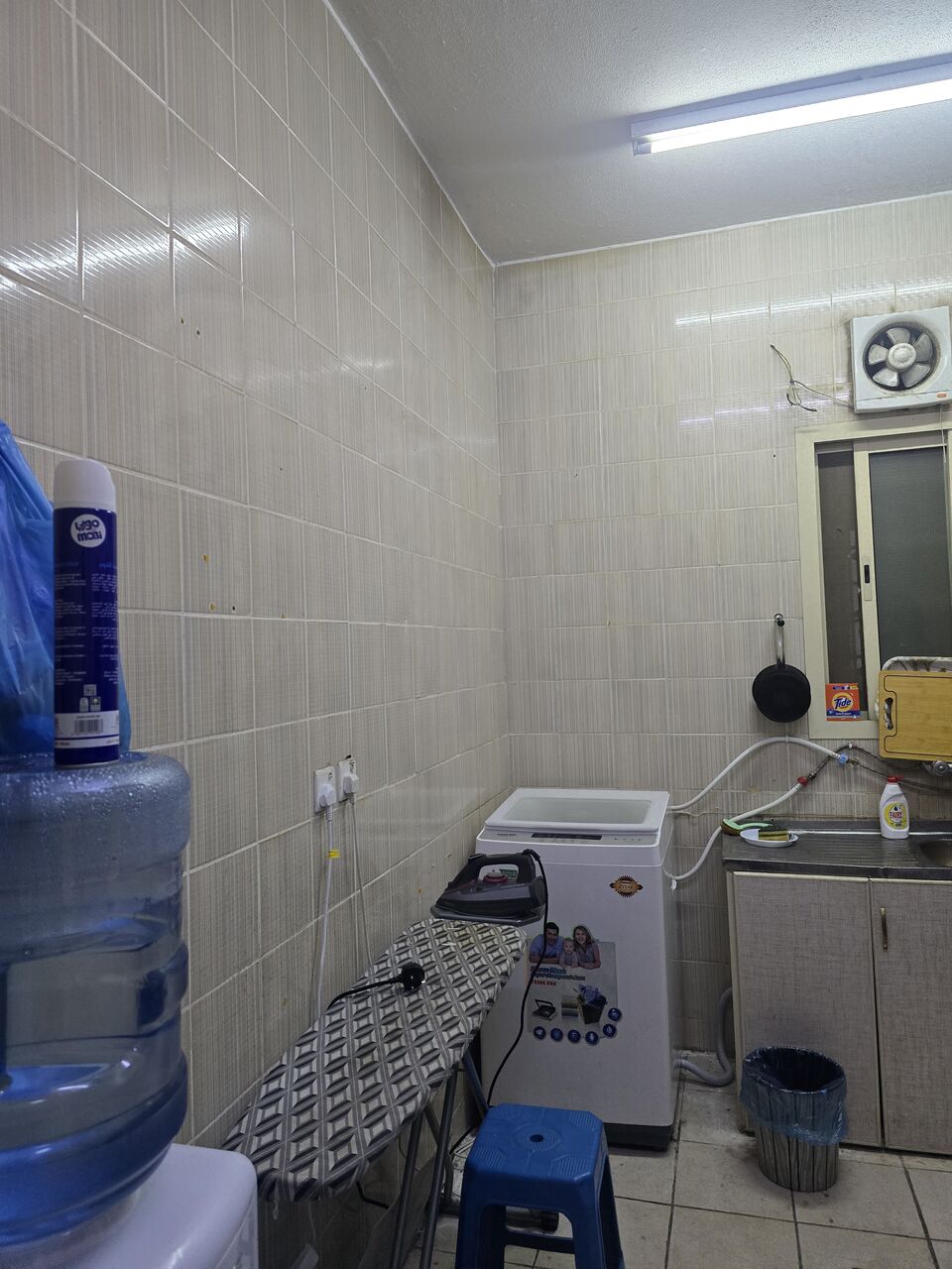 Al Yarmouk, Rooms for Rent, SAR 1500/month,  Furnished,  50 Sq. Meter,  SAR 1500/month, 2 BR, 30 Sq. Meter, Room In A 2 Bed Apartment With Shared Kitchen,Washroom
