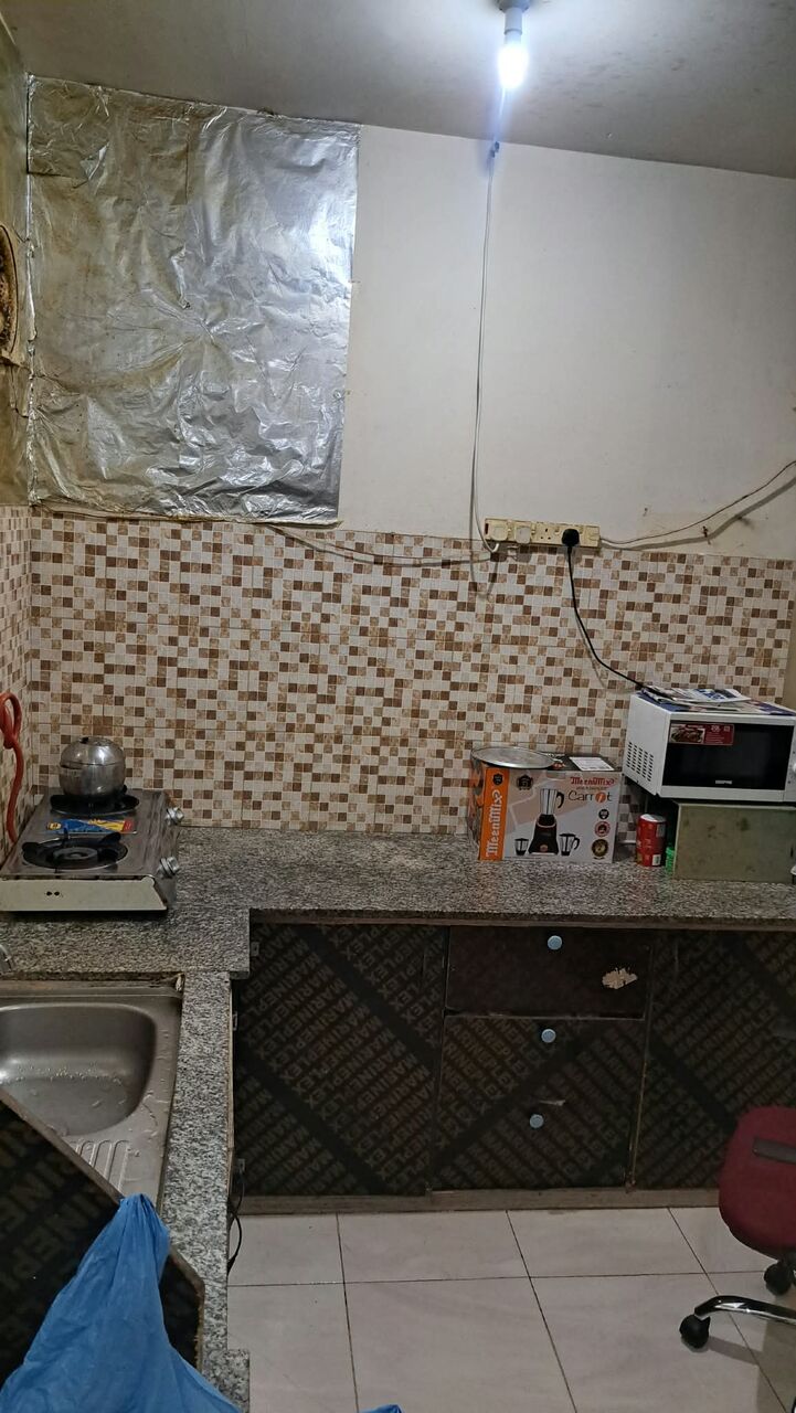 Salmaniya, Bedspace For Rent, BHD 35/month,  BED SPACE AVAILABLE - 35 BD ONLY WITH EWA