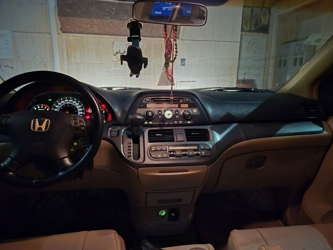 Jeddah, Vehicles, Cars & Trucks , SAR 30000,  Honda Odyssey,  2006,  Automatic,  229000 KM,  Well Maintained  For Sale