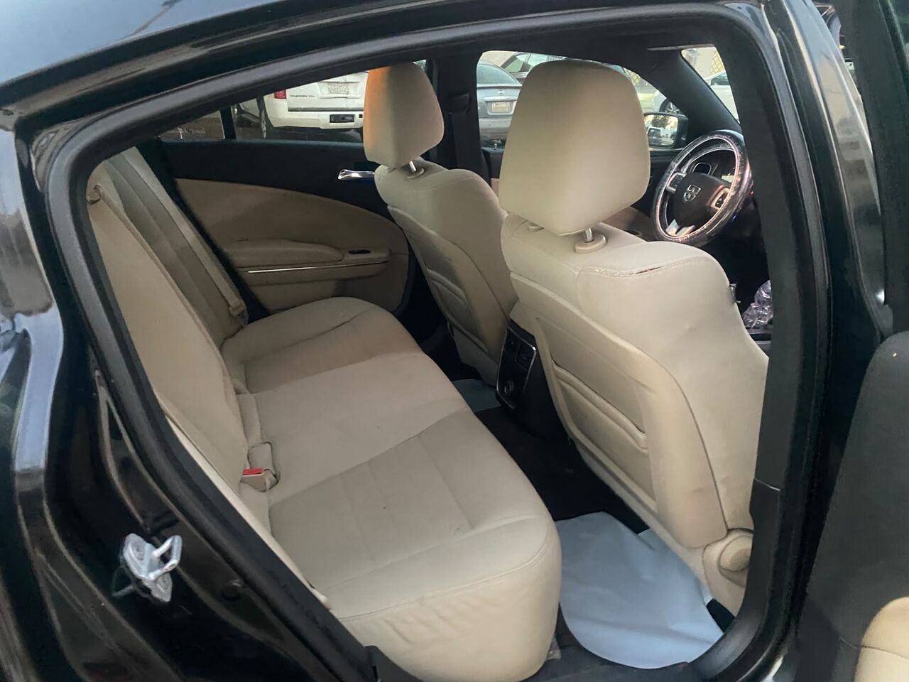 Jeddah, Vehicles, Cars & Trucks , SAR 27000,  Dodge Charger,  2012,  Automatic,  210000 KM,   Full Option Sunroof
