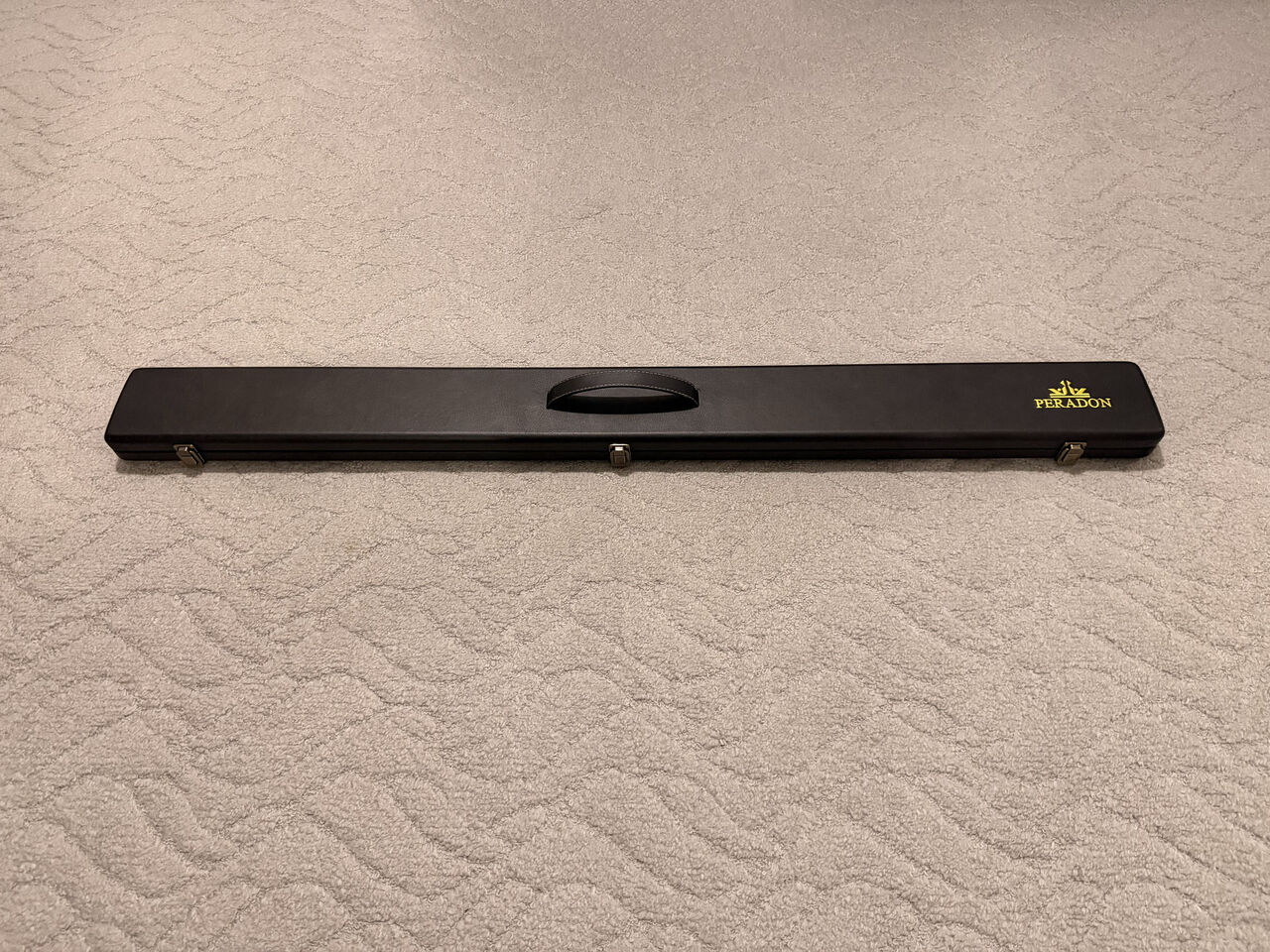 Jeddah, Sporting Goods, SAR 8000,  John Parris - Classic Cue Snooker (3/4) عصا سنوكر - Used (Like New)