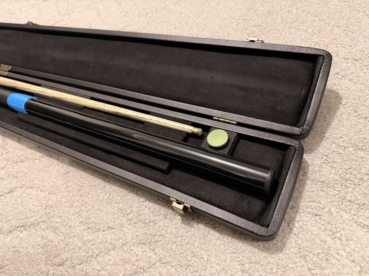 Jeddah, Sporting Goods, SAR 8000,  John Parris - Classic Cue Snooker (3/4) عصا سنوكر - Used (Like New)