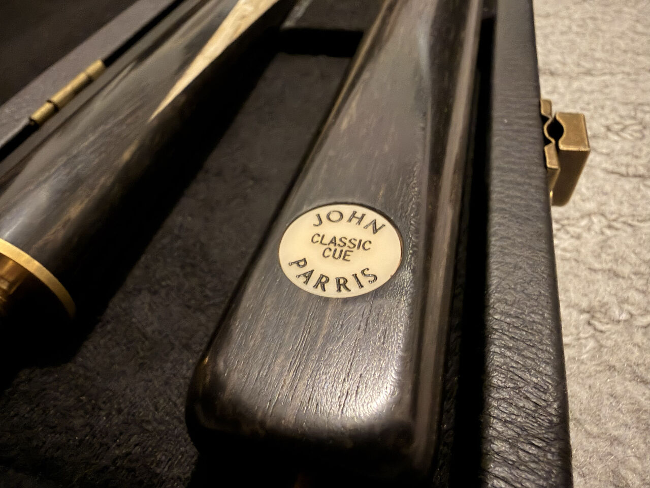 Jeddah, Sporting Goods, SAR 8000,  John Parris - Classic Cue Snooker (3/4) عصا سنوكر - Used (Like New)