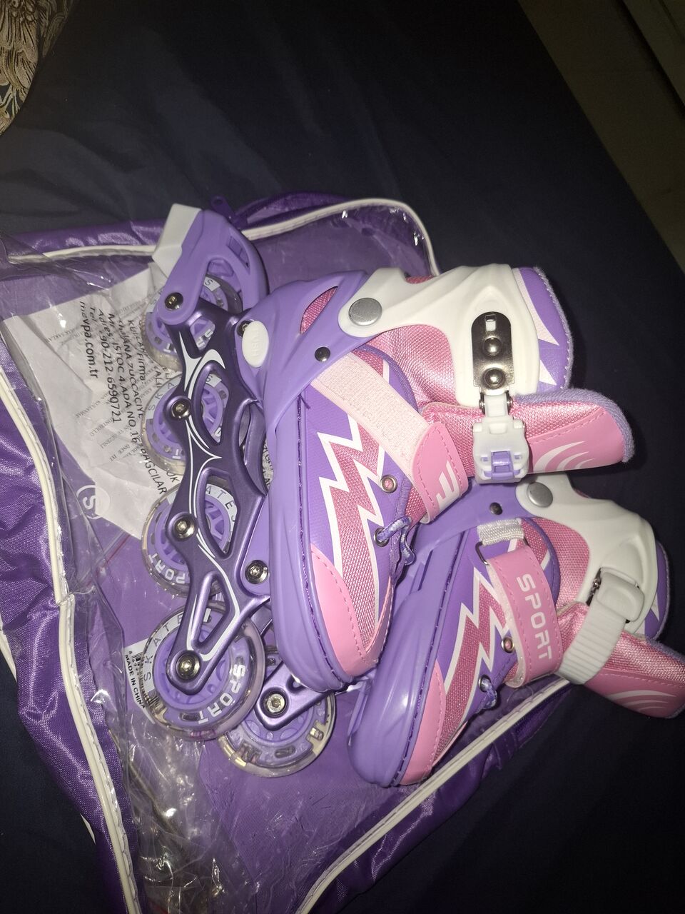 Hofuf, Baby & Kid Stuff, SAR 150,  4 To 6 Yrs Baby Skating ⛸️ And Sketchers Shoes Brand New Not Used.