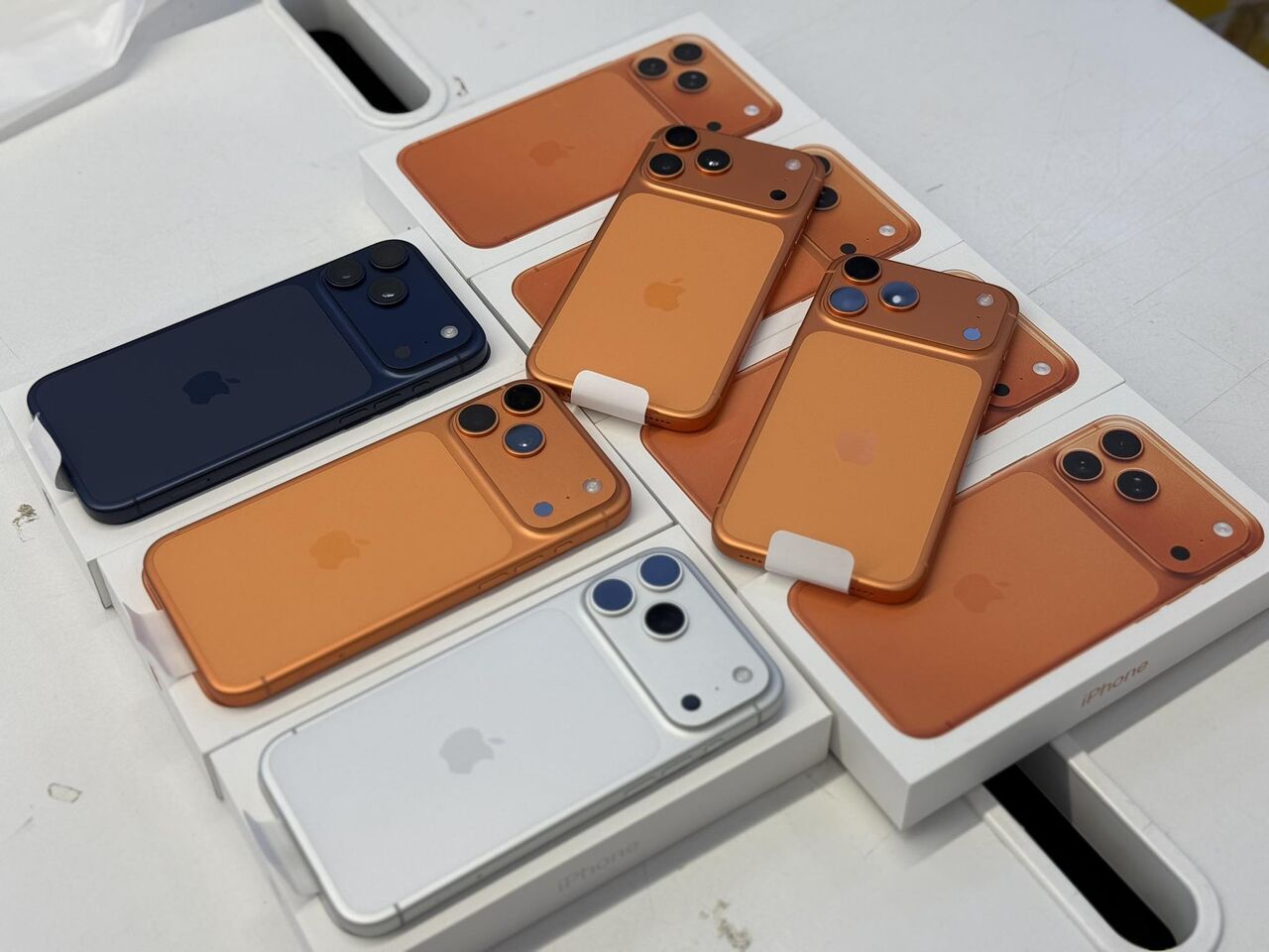 Doha, Mobile Phones, QAR 600,  Apple IPhone 17 Pro Max 2TB Cost  &euro;600