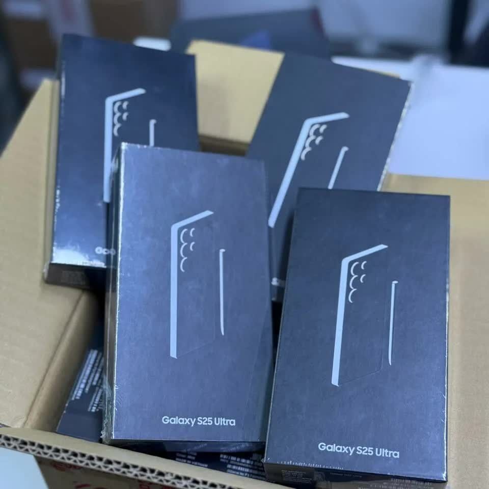 Doha, Mobile Phones, QAR 600,  Samsung Galaxy Z Fold 8 Ultra Cost &euro;600