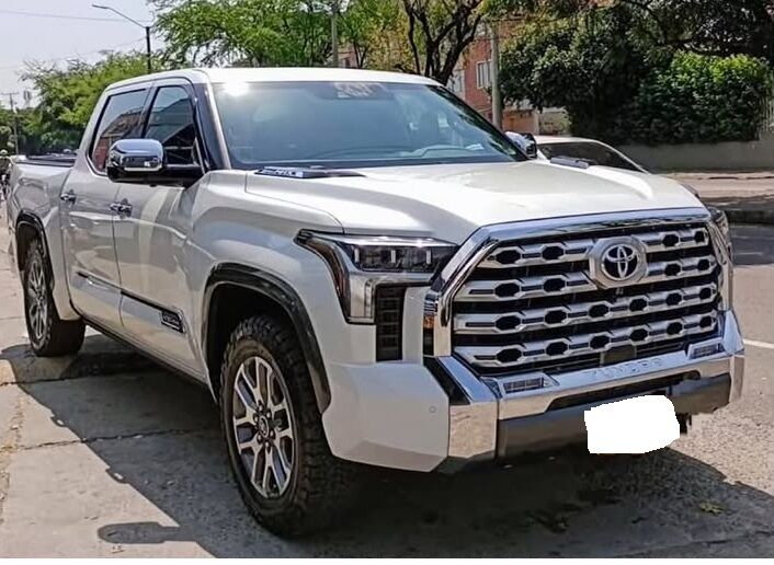 Muscat, Vehicles, Cars & Trucks , OMR 4700,  Toyota Tundra,  2022,  Automatic,  33000 KM,    Model