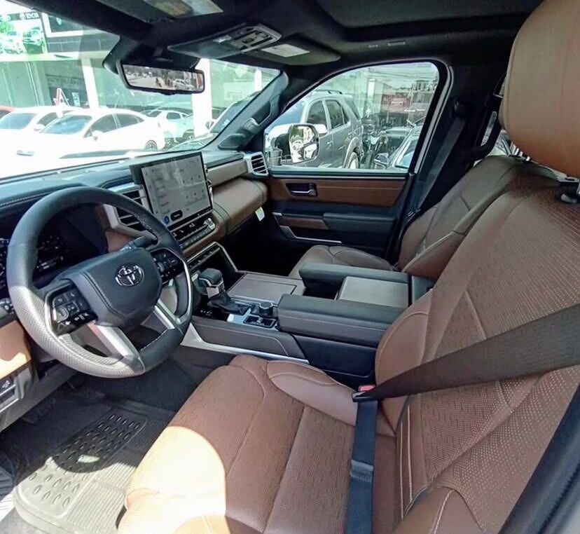 Muscat, Vehicles, Cars & Trucks , OMR 4700,  Toyota Tundra,  2022,  Automatic,  33000 KM,    Model