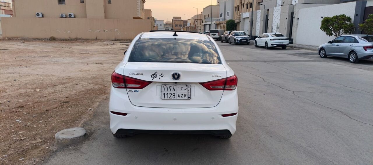 Riyadh, Vehicles, Cars & Trucks , SAR 26000,  Changan Alsvin,  2024,  Automatic,  60000 KM,  Changan  Alsvin  Model Full Option Sunroof