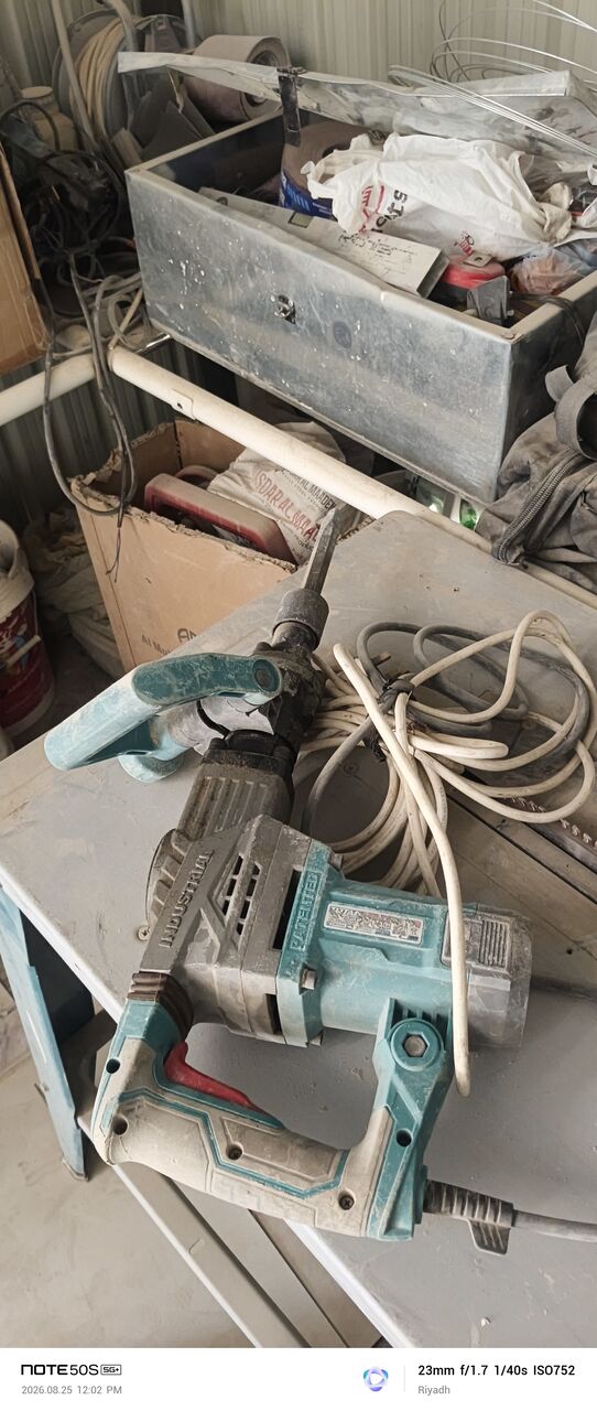 Riyadh, Machinery, SAR 11000,  Porta Cabin With Tools And Material Size 7x3 M