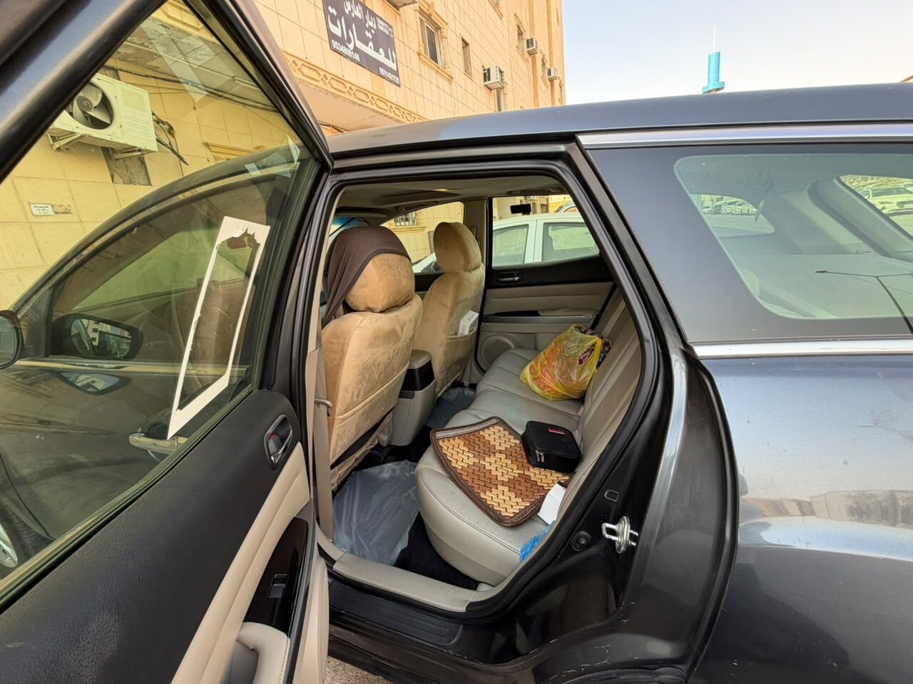 Riyadh, Vehicles, Cars & Trucks , SAR 16000,  Mazda CX-09,  2011,  Automatic,  332527 KM,  Mileage 332000 Engine Size: Is It 2.3 Turbo No Major Accidents Airbag Original  Body Origi