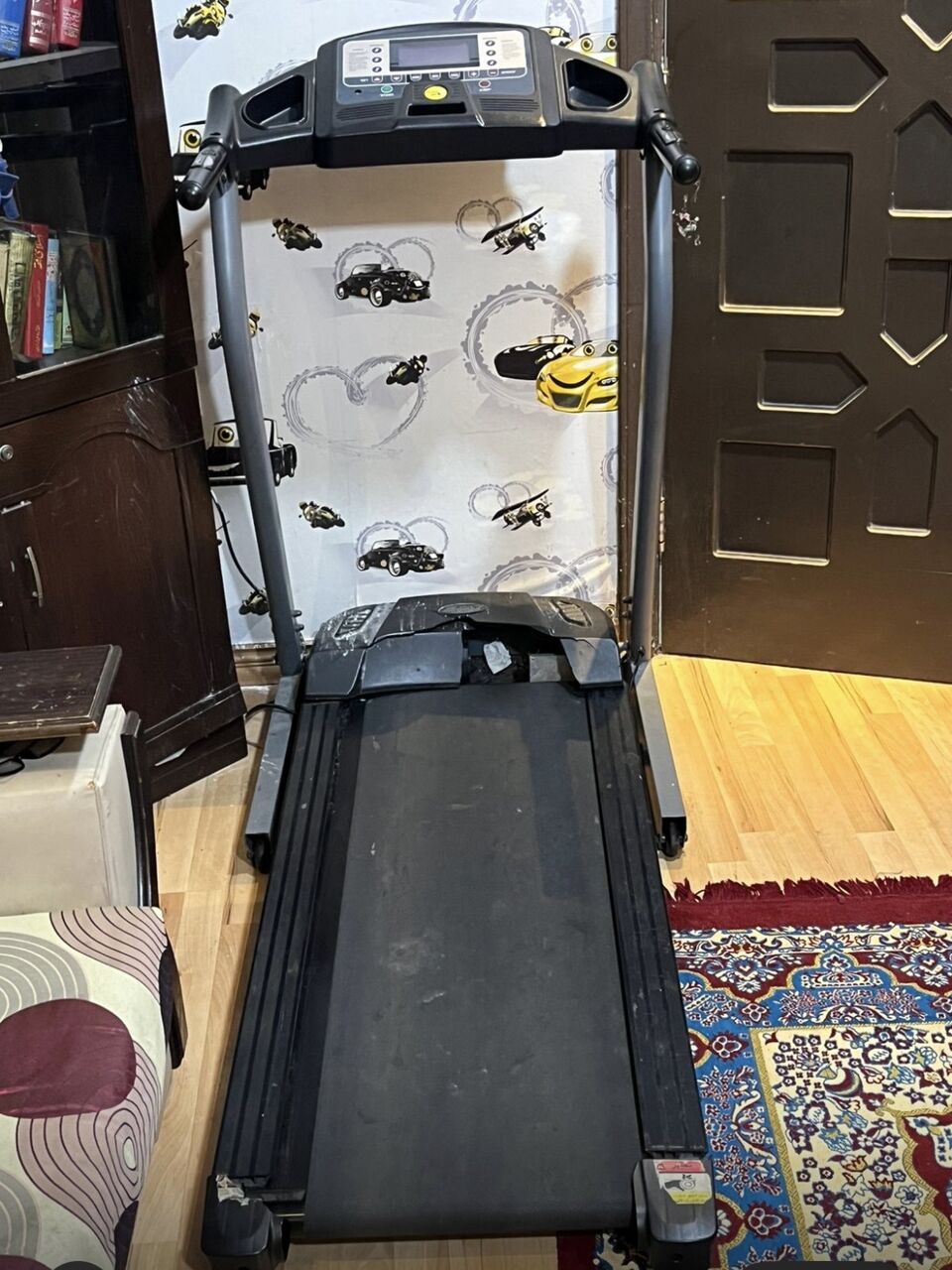 Jeddah, Electronics, SAR 700,  Treadmill