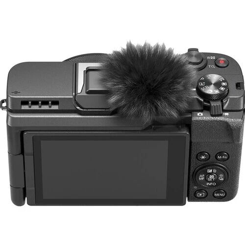 Calgary, Electronics, CAD 1,  Canon PowerShot V1 Digital Camera &ndash; Compact 4K Camera