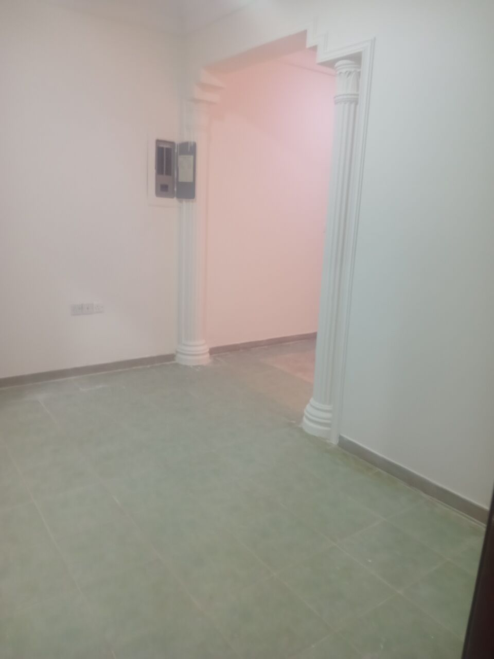 Riyadh, Rooms for Rent, SAR 1300/month,  Very Big Studio Room, With AC, Small Fridge, 2 Single Mattress, Separate Full Washroom REN