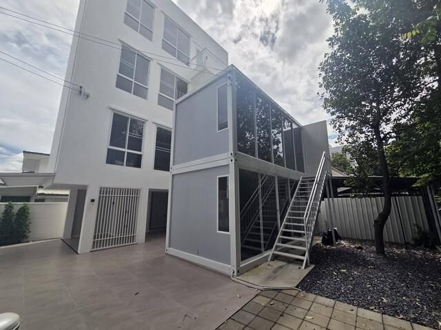 Bangkok, Real Estate For Sale, THB 14500000,  3 BR,  39 Sq. Feet,  ขายโฮมออฟฟิศ4ชั้น39ตร.ว.ย่านลาดพร้า